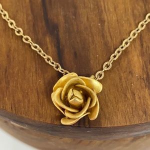 vintgae emmons necklace and rose pendant